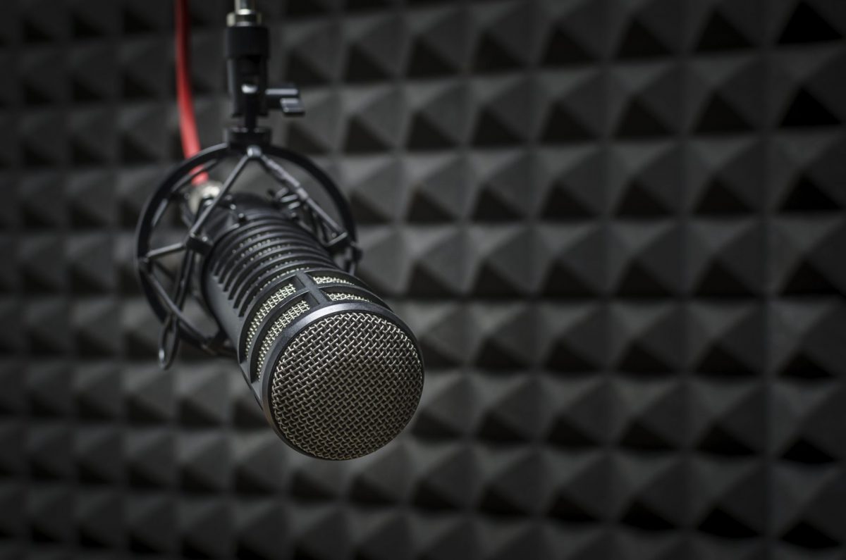 How to Effectively Advertise on Podcasts | Youtech.