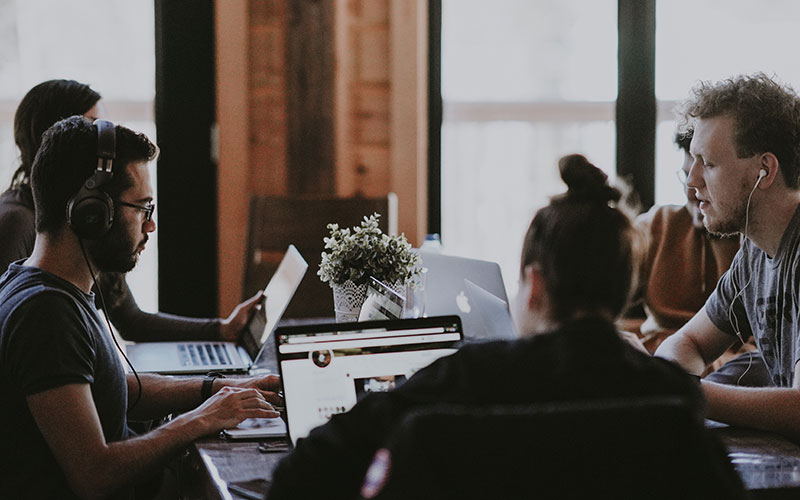 Identifying Key Performance Indicators (KPIs) Identifying Key Performance Indicators (KPIs)